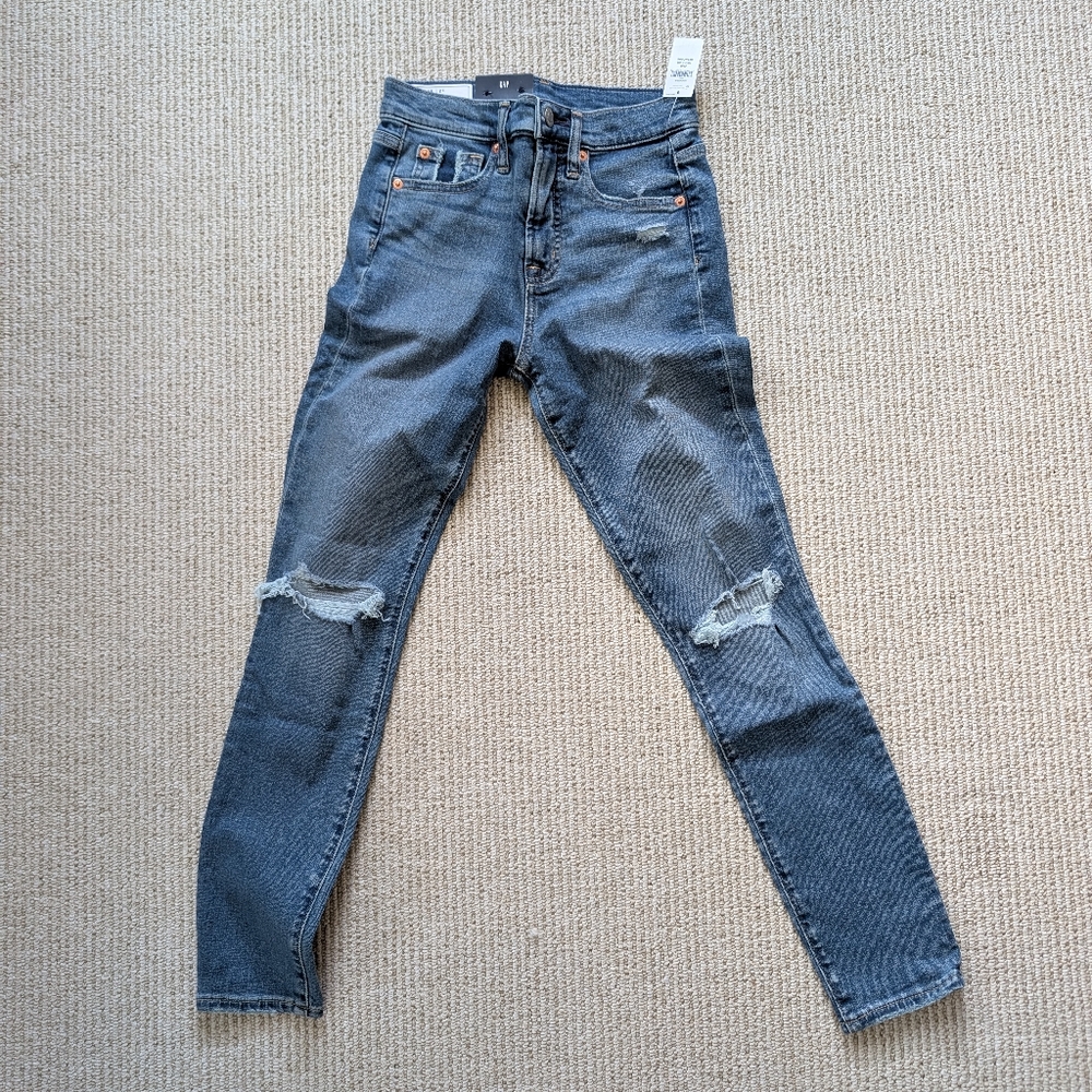 Gap true skinny high rise stretch distrsessed Women's Denim size 0/25